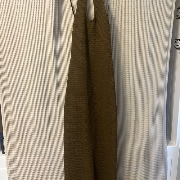 NWT • DISSH Gina Olive crochet halter dress Size Medium - Picture 4 of 13